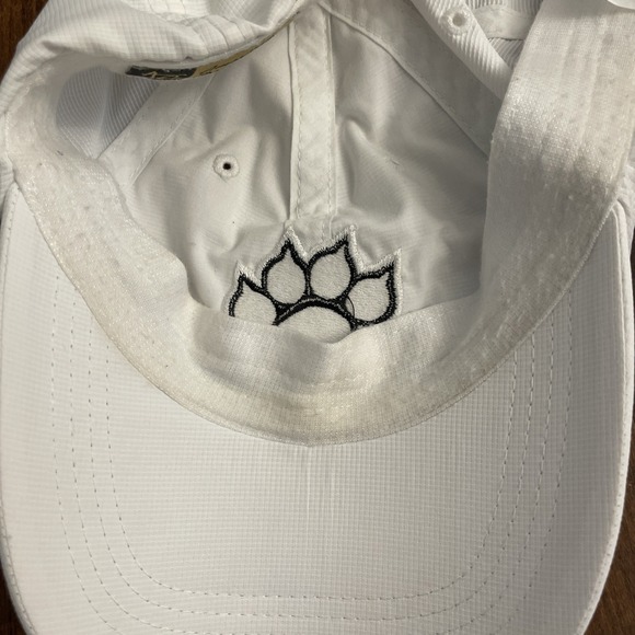 American Dry Goods Golf Tennis Hat White Lightweight Adjustable Tape - Picture 5 of 6